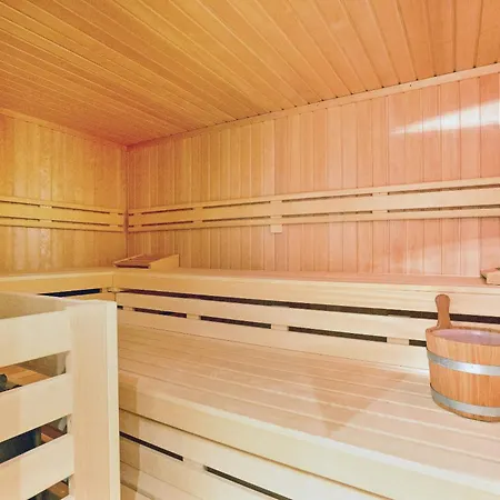 Berthin Bleeg Syltlou *